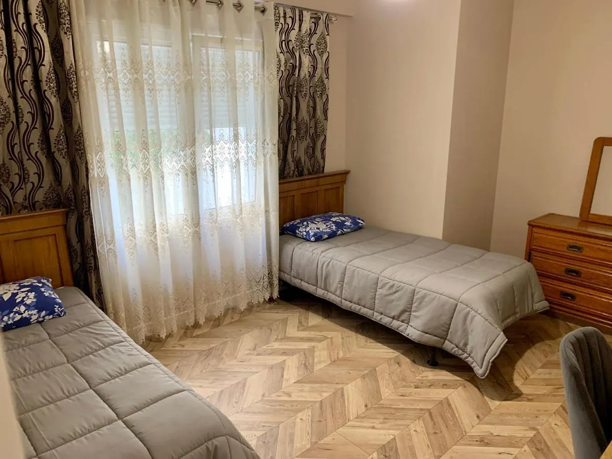 Palm Apartament Tirana 0*,