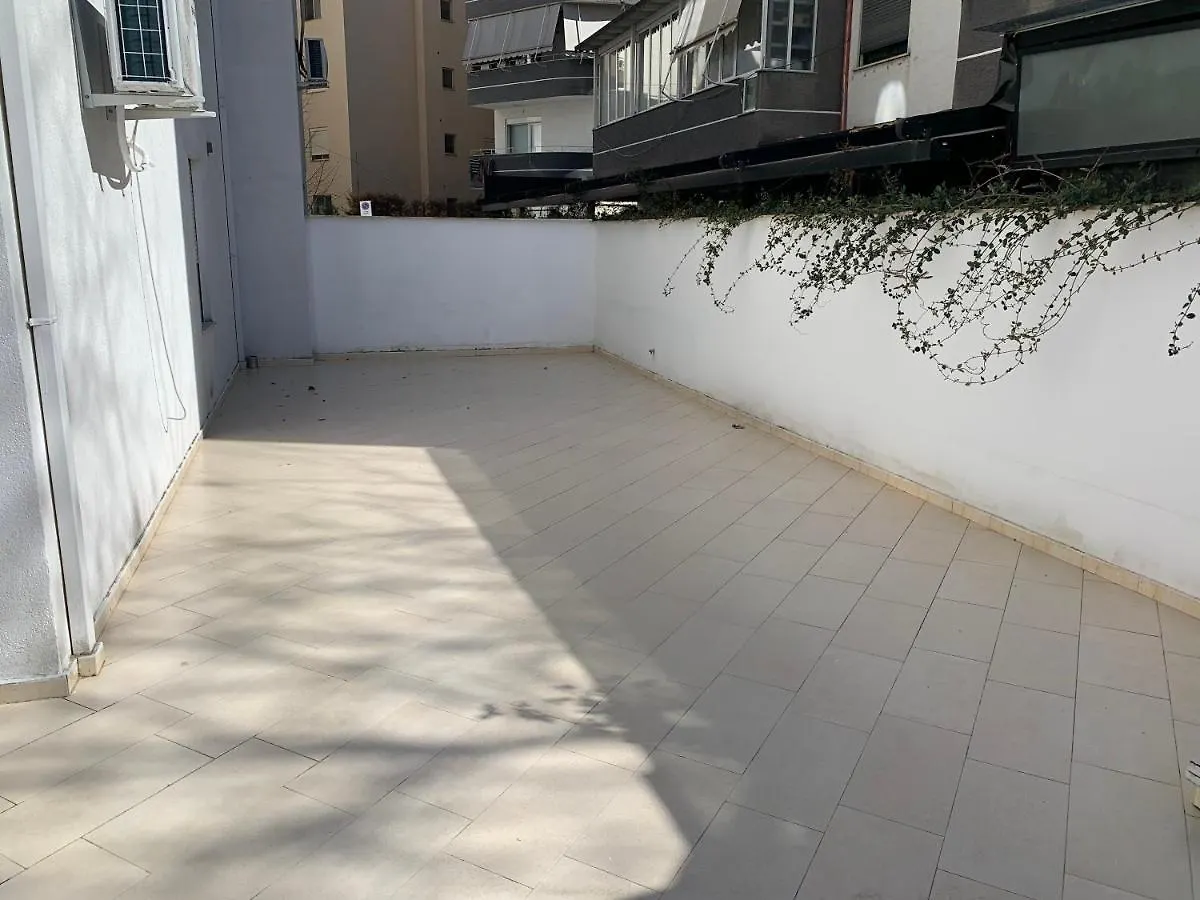 Palm Apartament Tirana